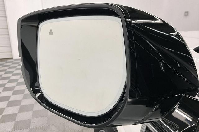 2026 Nissan Armada SL 4WD - Captain's Chair Seat Package