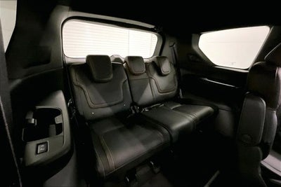2026 Nissan Armada SL 4WD - Captain's Chair Seat Package