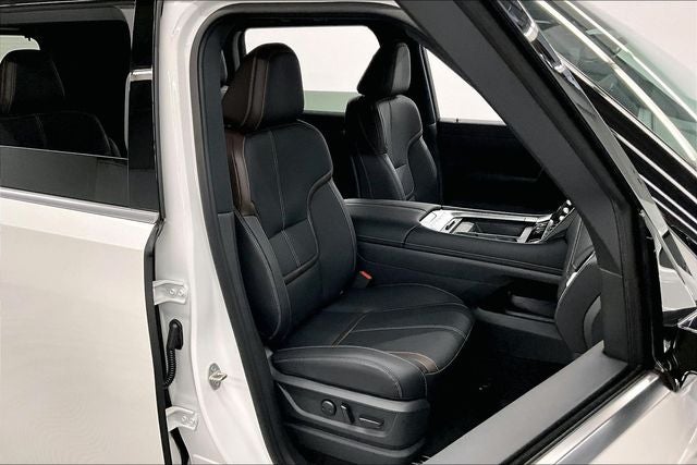 2026 Nissan Armada SL 4WD - Captain's Chair Seat Package