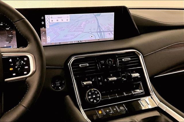 2026 Nissan Armada SL 4WD - Captain's Chair Seat Package