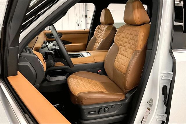 2025 Nissan Armada Platinum Reserve 4x4 - Pano Roof - Htd/Cooled Massaging Leather