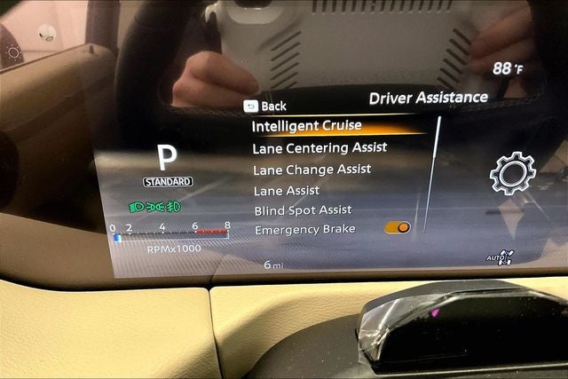 2026 Nissan Armada Platinum Reserve 4WD - Accent Package