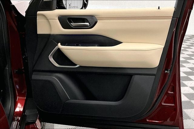 2026 Nissan Armada Platinum Reserve 4WD - Accent Package