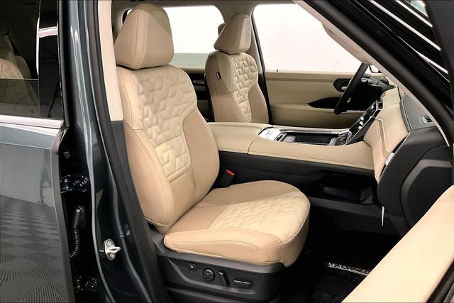 2026 Nissan Armada Platinum Reserve 4WD - Accent Package
