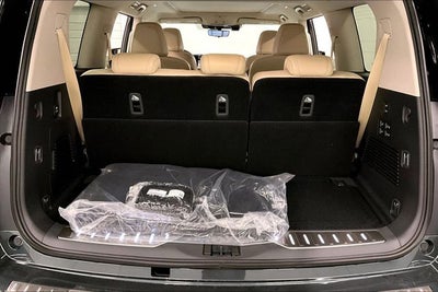 2026 Nissan Armada Platinum Reserve 4WD - Accent Package