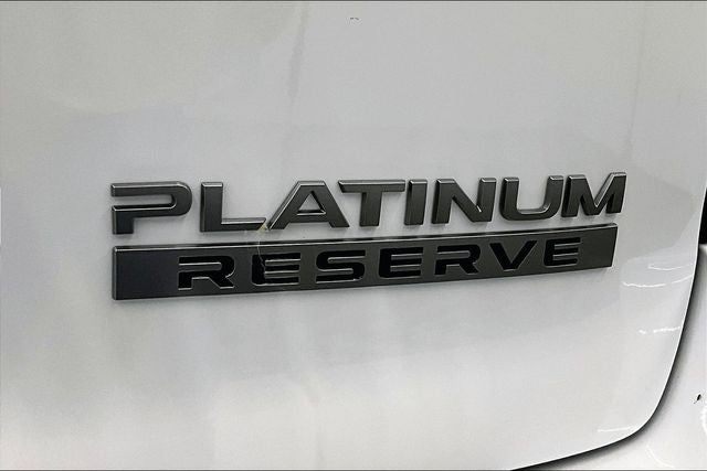 2026 Nissan Armada Platinum Reserve 4WD - Accent and Split Bench Seat Pkgs