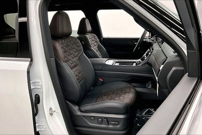 2026 Nissan Armada Platinum Reserve 4WD - Accent and Split Bench Seat Pkgs