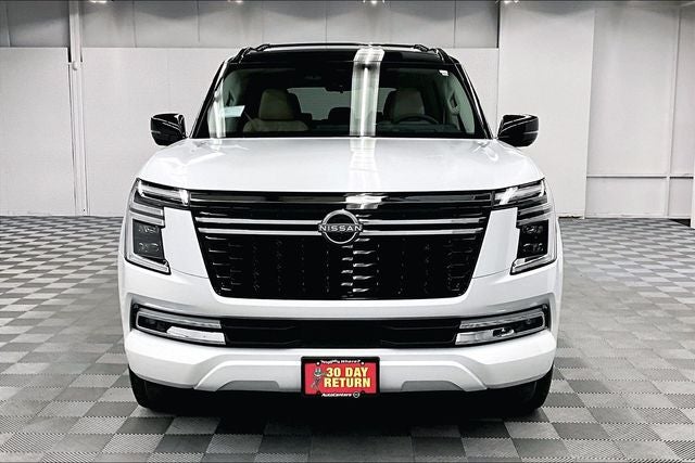 2026 Nissan Armada Platinum Reserve 4WD - Split Bench Seat Package