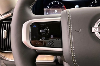 2026 Nissan Armada Platinum Reserve 4WD - Split Bench Seat Package