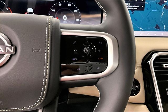 2026 Nissan Armada Platinum Reserve 4WD - Split Bench Seat Package