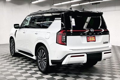 2026 Nissan Armada Platinum Reserve 4WD - Split Bench Seat Package