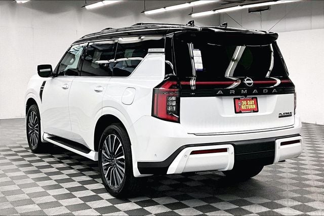 2026 Nissan Armada Platinum Reserve 4WD - Split Bench Seat Package