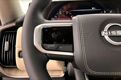 2026 Nissan Armada Platinum Reserve 4WD - Split Bench Seat Package