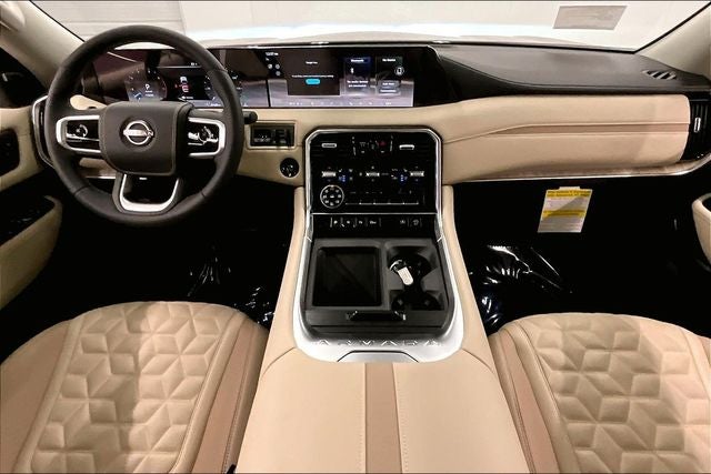 2026 Nissan Armada Platinum Reserve 4WD - Split Bench Seat Package