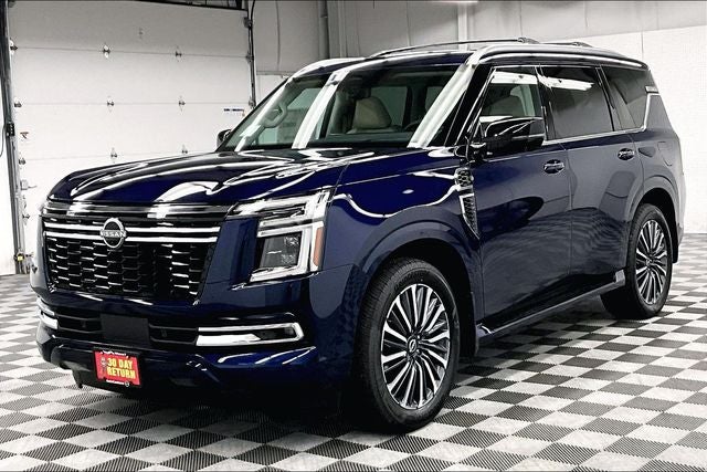 2026 Nissan Armada Platinum Reserve 4WD - Split Bench Seat Package