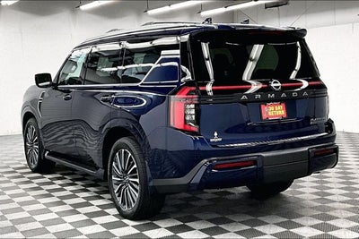 2026 Nissan Armada Platinum Reserve 4WD - Split Bench Seat Package