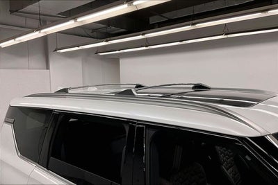 2026 Nissan Armada Platinum Reserve 4WD - Bench Seat Package