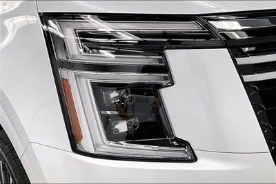 2026 Nissan Armada Platinum Reserve 4WD - Bench Seat Package