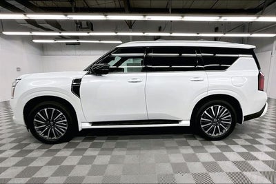 2026 Nissan Armada Platinum Reserve 4WD - Bench Seat Package