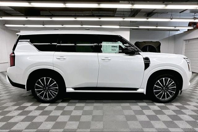 2026 Nissan Armada Platinum Reserve 4WD - Bench Seat Package