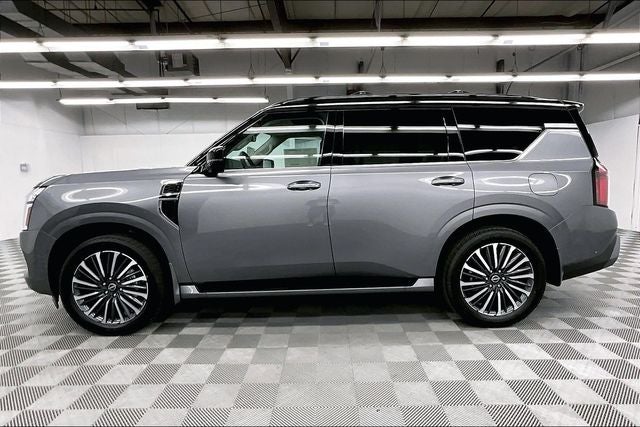 2026 Nissan Armada Platinum Reserve 4WD - Split Bench Seat Package