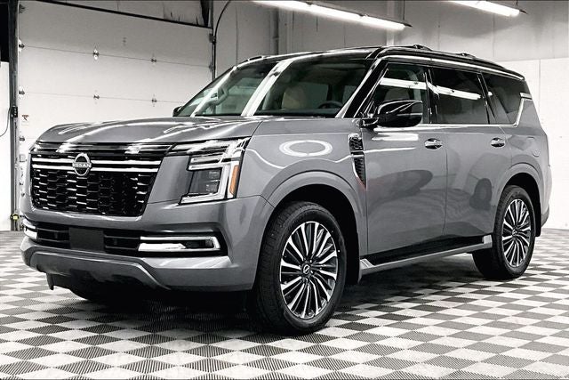 2026 Nissan Armada Platinum Reserve 4WD - Split Bench Seat Package