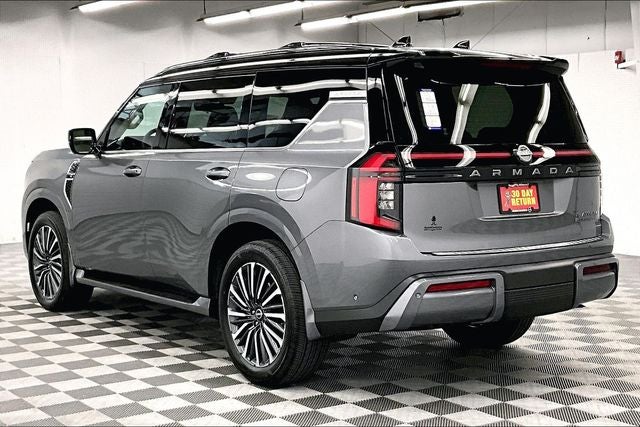 2026 Nissan Armada Platinum Reserve 4WD - Split Bench Seat Package