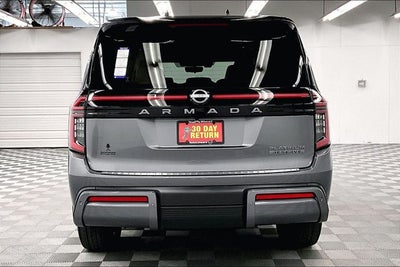 2026 Nissan Armada Platinum Reserve 4WD - Split Bench Seat Package