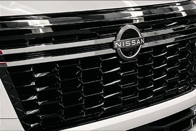 2026 Nissan Armada Platinum Reserve 4WD - Split Bench Seat Package