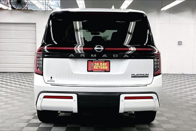 2026 Nissan Armada Platinum Reserve 4WD - Split Bench Seat Package
