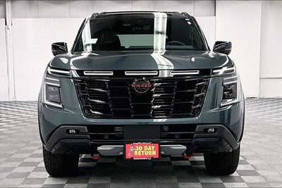 2026 Nissan Armada PRO-4X 4WD - Premium Pkg with Captain Chairs