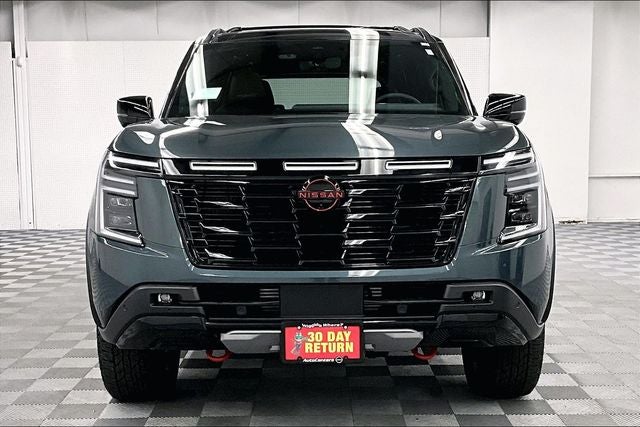 2026 Nissan Armada PRO-4X 4WD - Premium Pkg with Captain Chairs