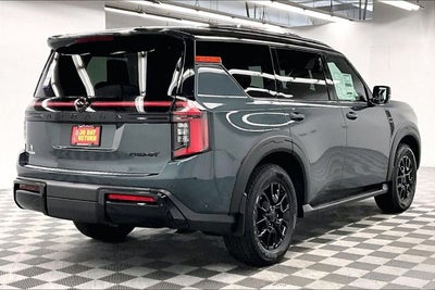 2026 Nissan Armada PRO-4X 4WD - Premium Pkg with Captain Chairs