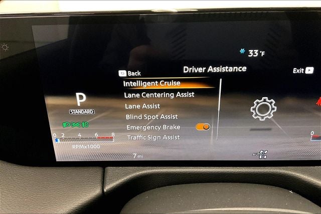 2026 Nissan Armada PRO-4X 4WD - Premium Pkg with Captain Chairs