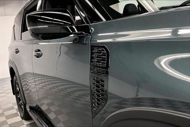 2026 Nissan Armada PRO-4X 4WD - Premium Pkg with Captain Chairs