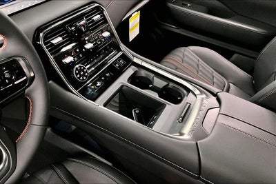 2026 Nissan Armada PRO-4X 4WD - Premium Pkg with Captain Chairs