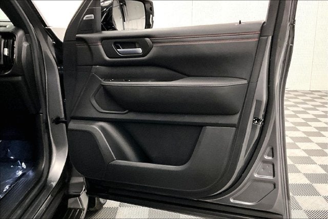 2025 Nissan Armada PRO-4X