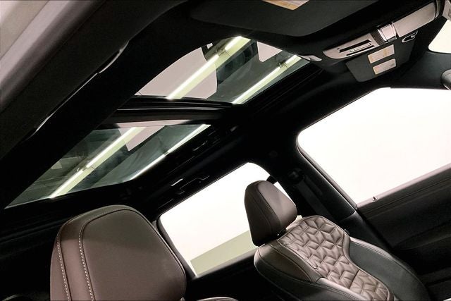 2025 Nissan Armada Platinum 4x4-Pano Roof-Adaptive Cruise-Htd/Cooled Leather