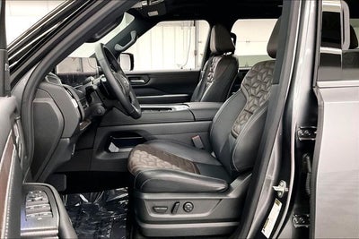 2025 Nissan Armada Platinum 4x4-Pano Roof-Adaptive Cruise-Htd/Cooled Leather