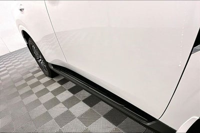 2026 Nissan Armada Platinum 4WD - Split Bench Seat Package