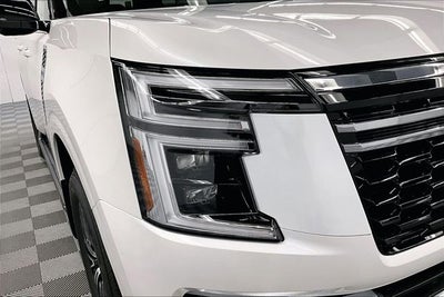 2026 Nissan Armada Platinum 4WD - Split Bench Seat Package