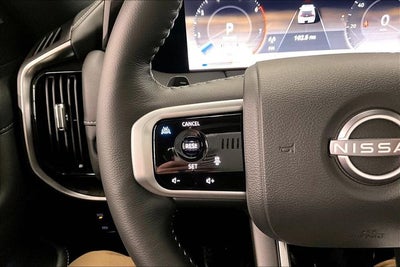 2026 Nissan Armada Platinum 4WD - Split Bench Seat Package