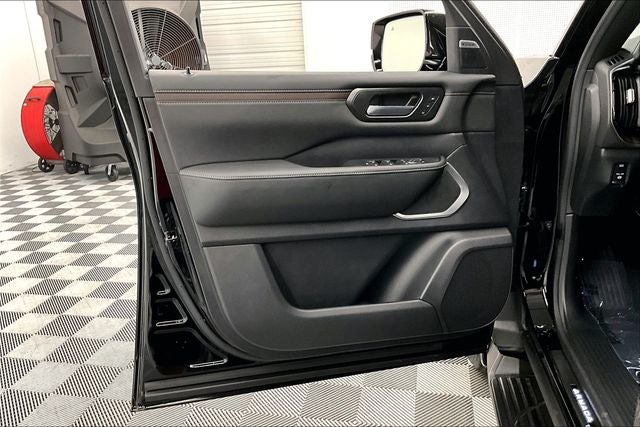 2026 Nissan Armada Platinum 4WD