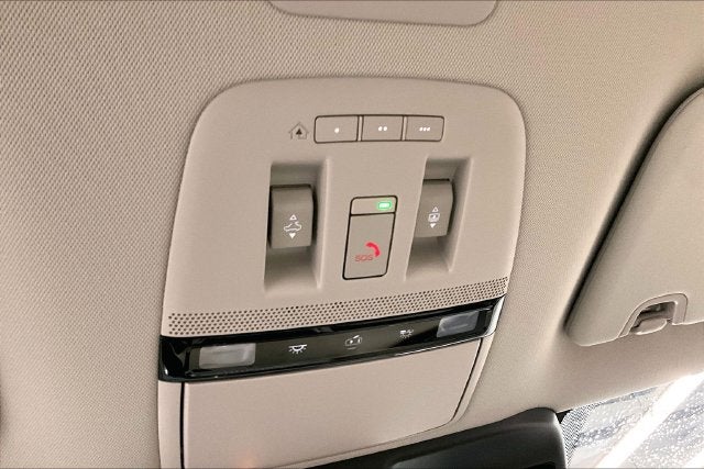 2027 Nissan Armada SL 4WD - Split Bench Seat Package