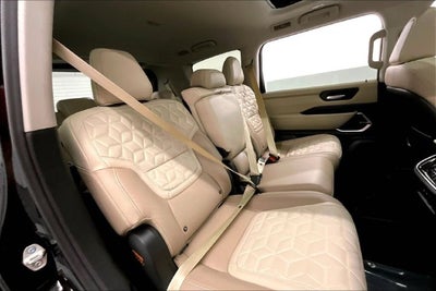 2027 Nissan Armada SL 4WD - Split Bench Seat Package