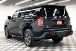 2027 Nissan Armada SL 4WD - Split Bench Seat Package