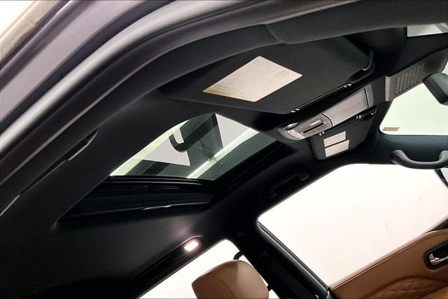 2022 INFINITI QX80 Sensory 4x4-Sunroof-Adaptive Cruise-Htd/Cooled Leather