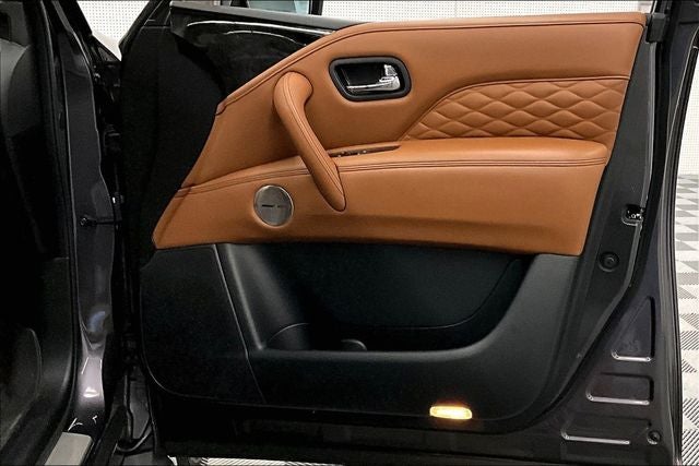 2022 INFINITI QX80 Sensory 4x4-Sunroof-Adaptive Cruise-Htd/Cooled Leather