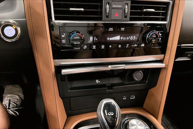 2022 INFINITI QX80 Sensory 4x4-Sunroof-Adaptive Cruise-Htd/Cooled Leather