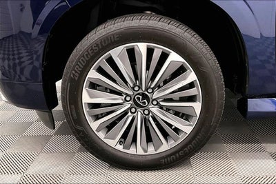 2025 INFINITI QX80 SENSORY